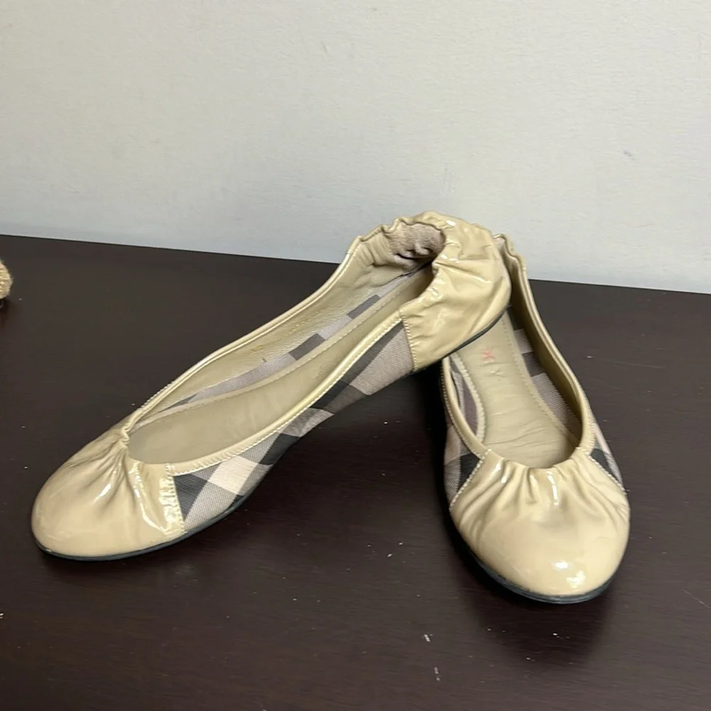 BURBERRY Nova Check Pattern Leather Ballet Flats Beige Rounded Toe Sz 39 US 9 - Picture 12 of 14